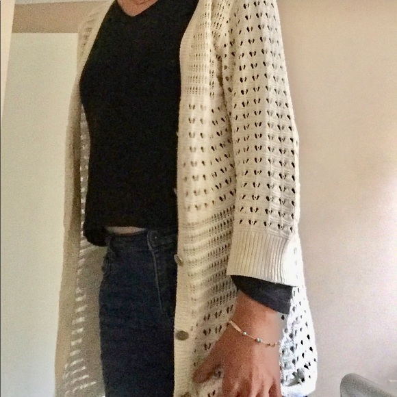 White Spring Knit Cardigan - Picture 2 of 3